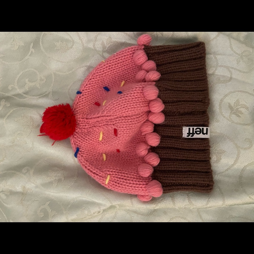 Cupcake beanie